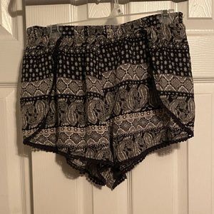 Boho print flowy shorts